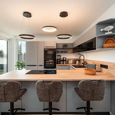 Villa Stella Maris - Ferienwohnung Poseidon アパート *